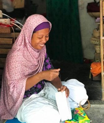 Roundie-Bag-Maker-Bali-Ubud