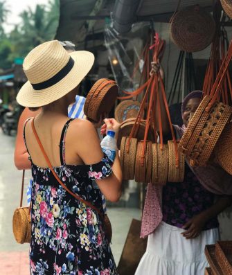 Roundie-Looking-Bags-Ubud
